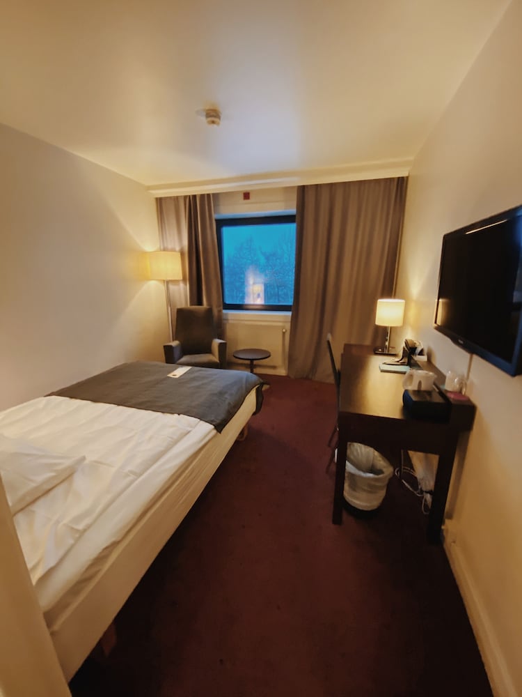 Quality Hotel Grand Royal 10/39