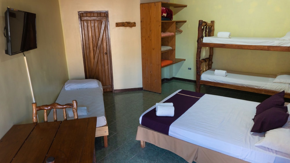 Posada los Tajibos 13/53