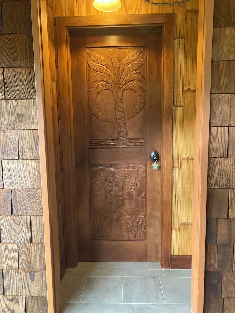 Hale Maluhia Country Inn photo4