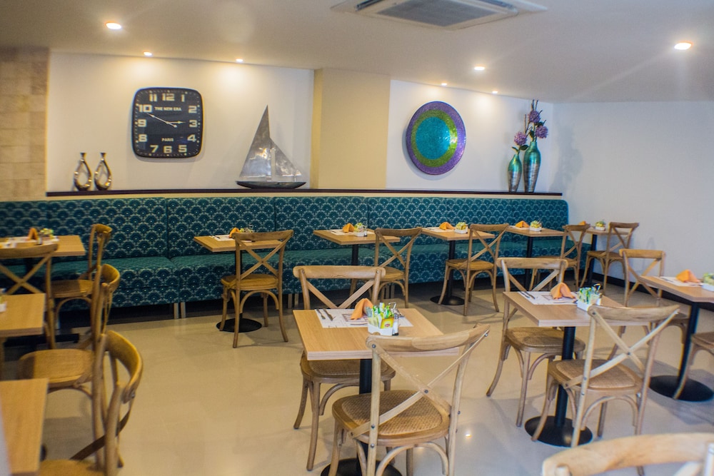 Leblon Suites Hotel 40/60