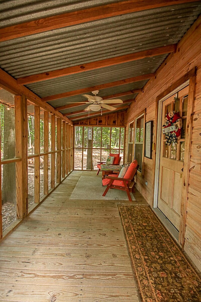 Cora s Cabins 42/50
