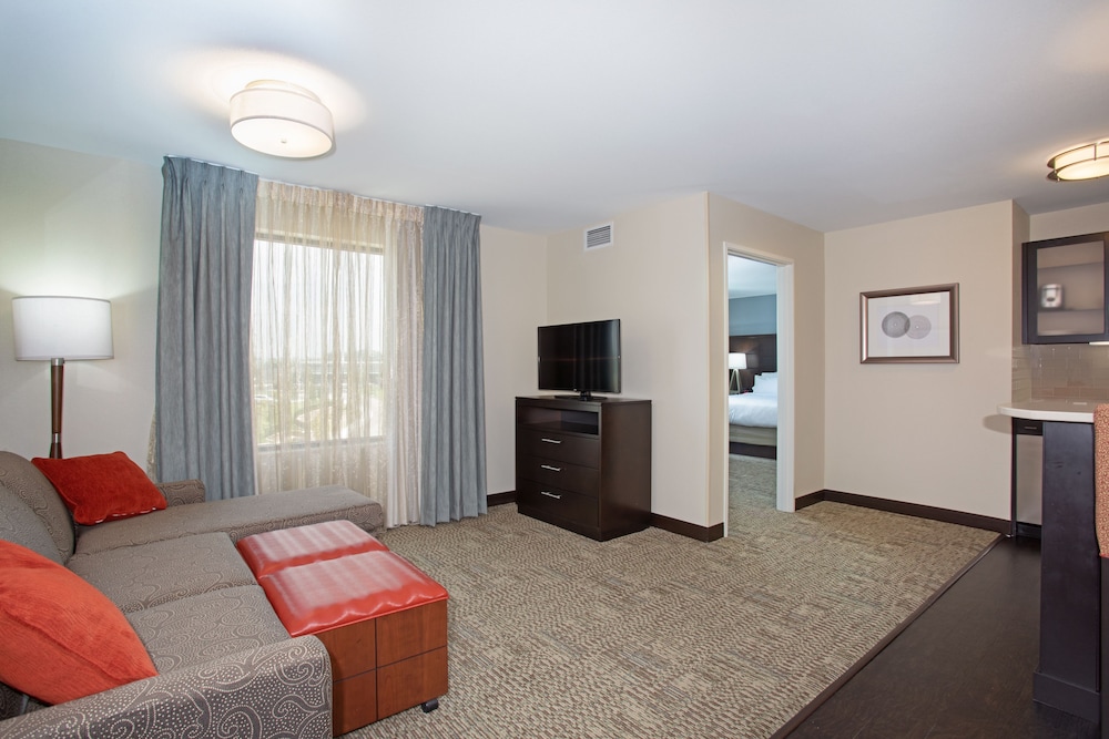 STAYBRIDGE SUITES DENVER SOUTH - HIGHLANDS RANCH 26/47