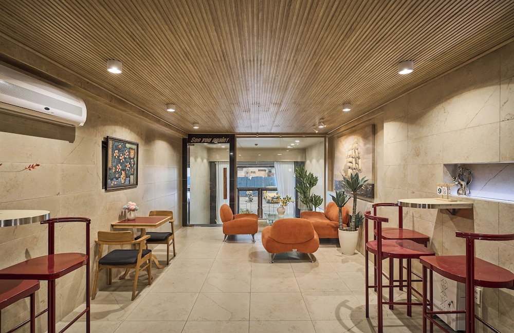 Truong Thinh Hotel Phu Nhuan 37/49