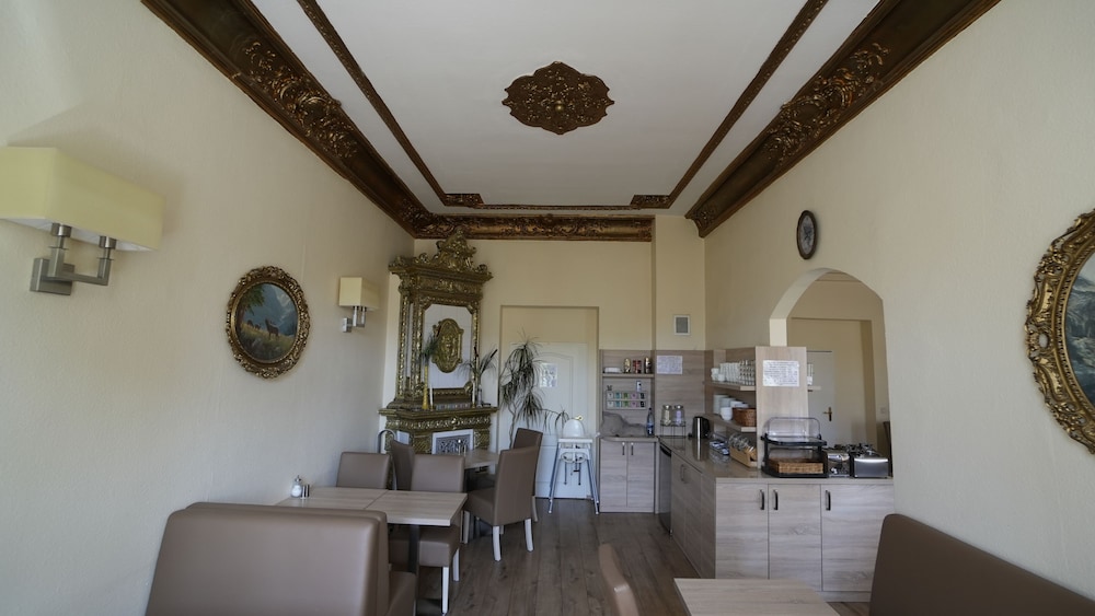 Hotel Ai Koenigshof 46/61