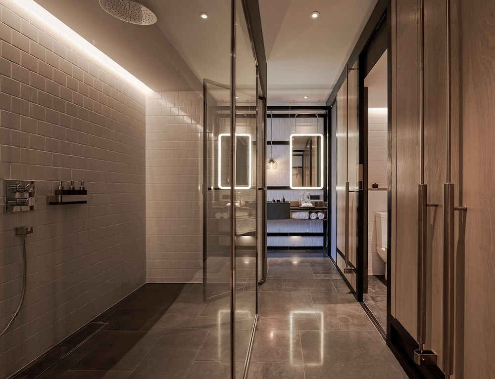 ALILA BANGSAR KUALA LUMPUR 24/54