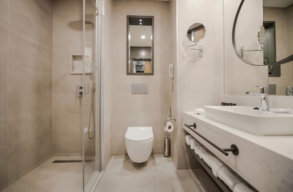 Miramare Beach Hotel 49/50