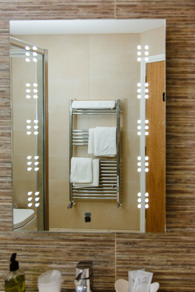 The Adamson Hotel 50/50