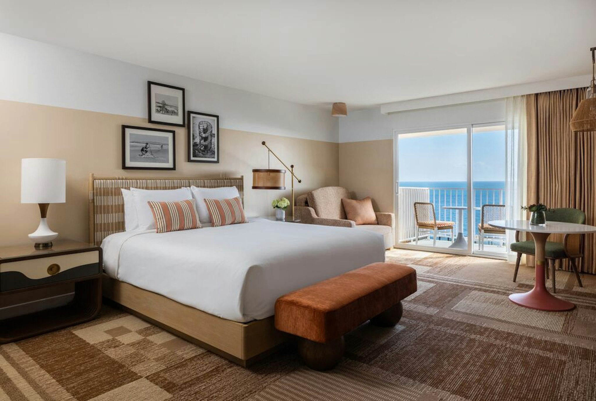 Room, King Bed, Ocean Front