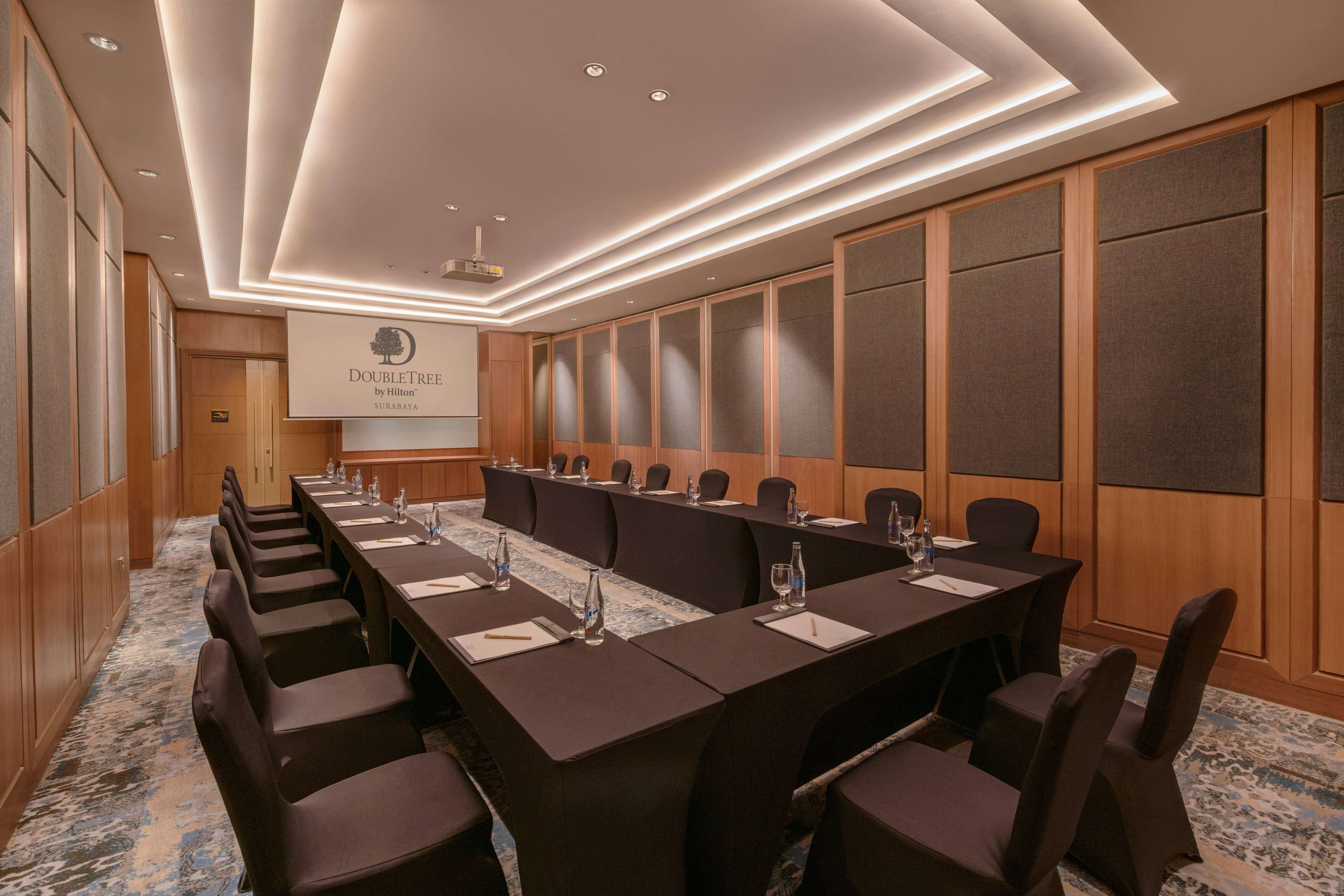 Doubletree By Hilton Surabaya 66/74