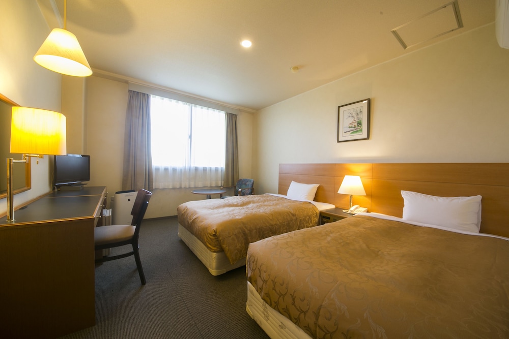 Business Hotel Kosanagi 13/50