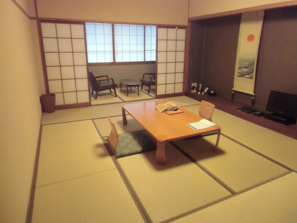 Itsukushima Iroha 39/50