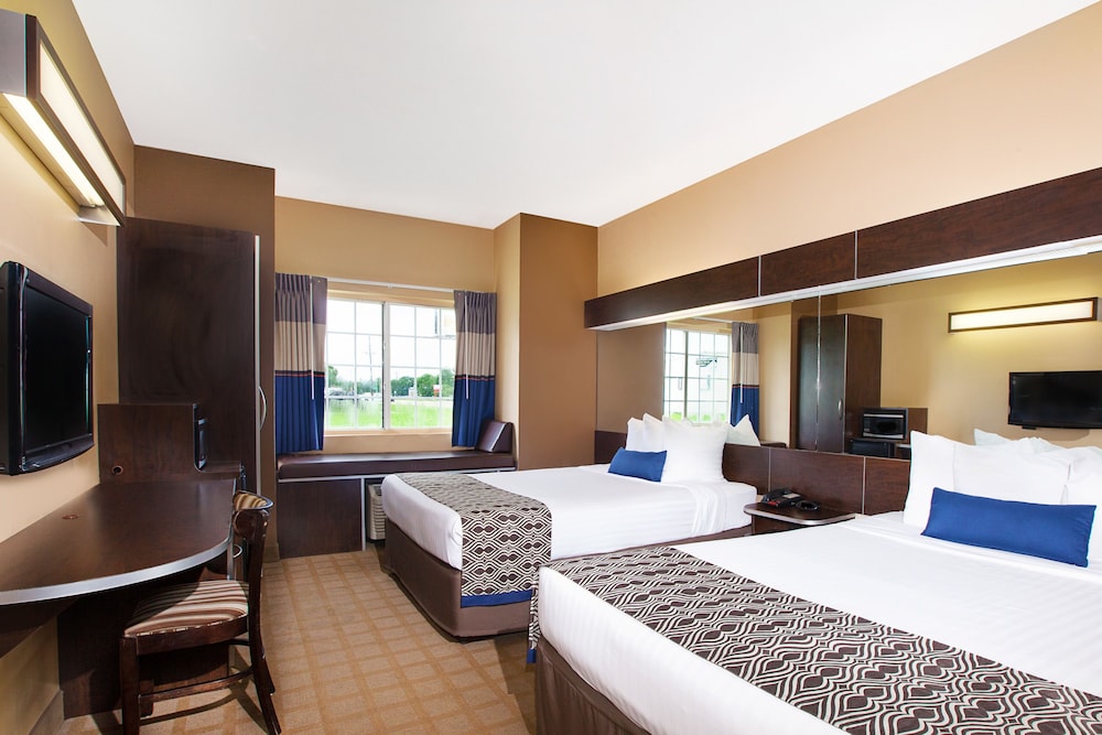 Microtel Inn And Suites Scott 12/37