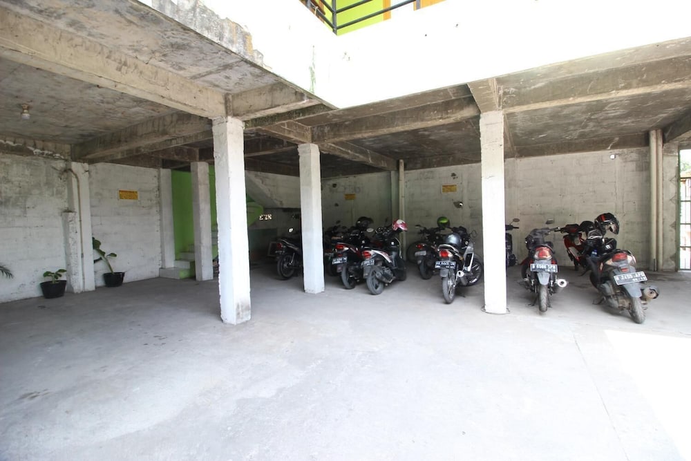 Reddoorz Jalan Parangtritis 52/56
