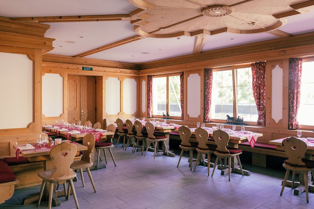 Hotel Corvatsch 32/36