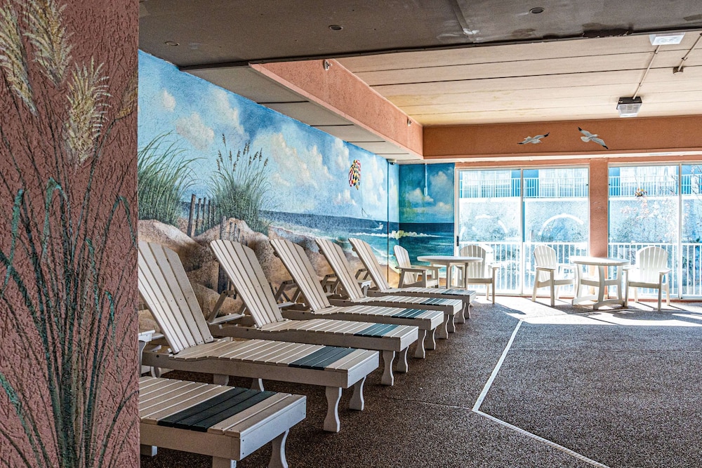 Comfort Inn Boardwalk 42/60