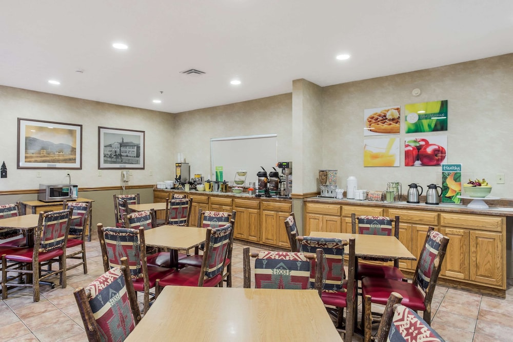 Quality Inn and Suites Big Stone Gap 31/40
