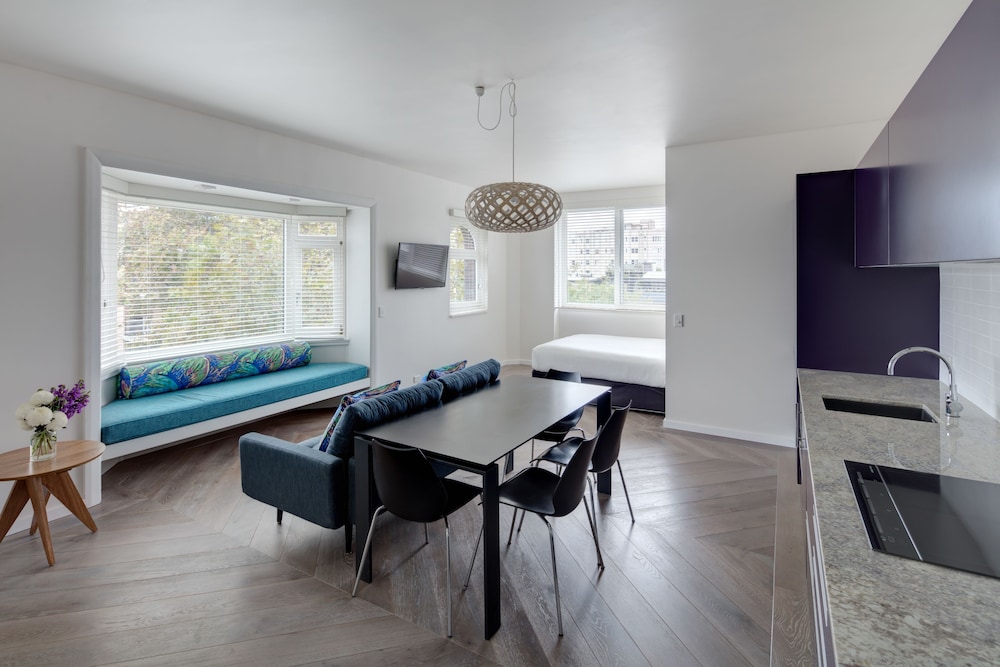 Regents Court Apartments 31/50