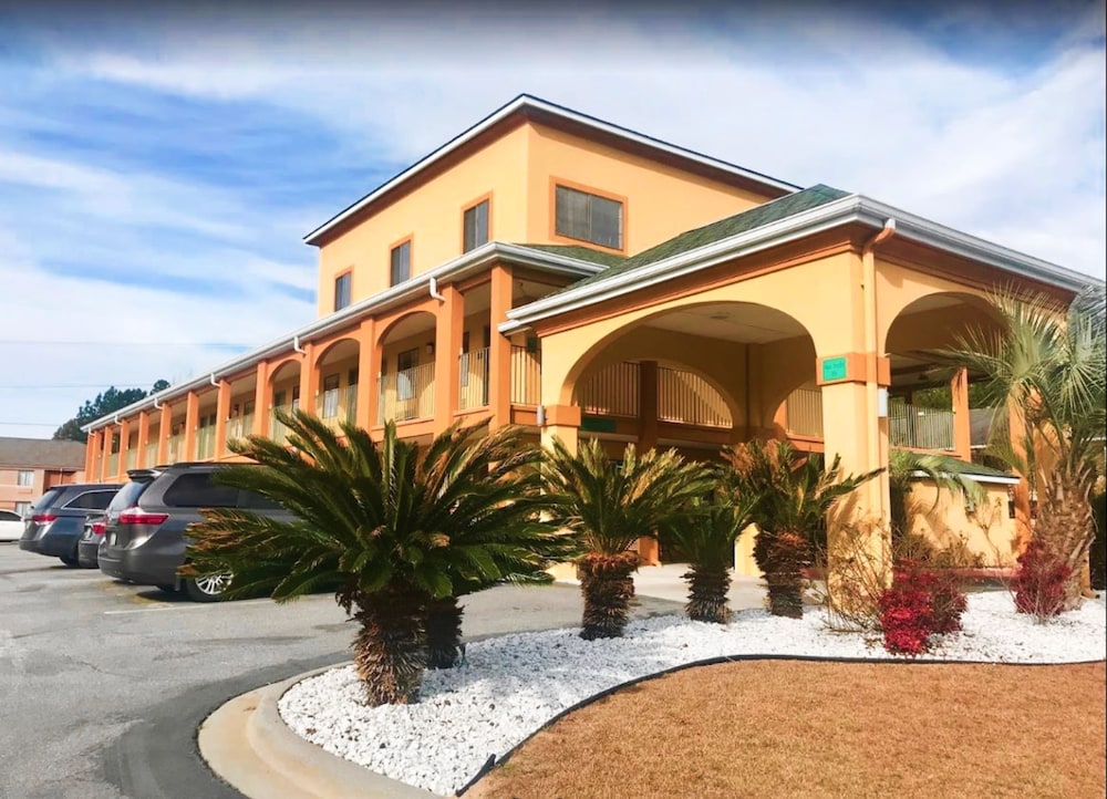 Savannah Inn 10/60