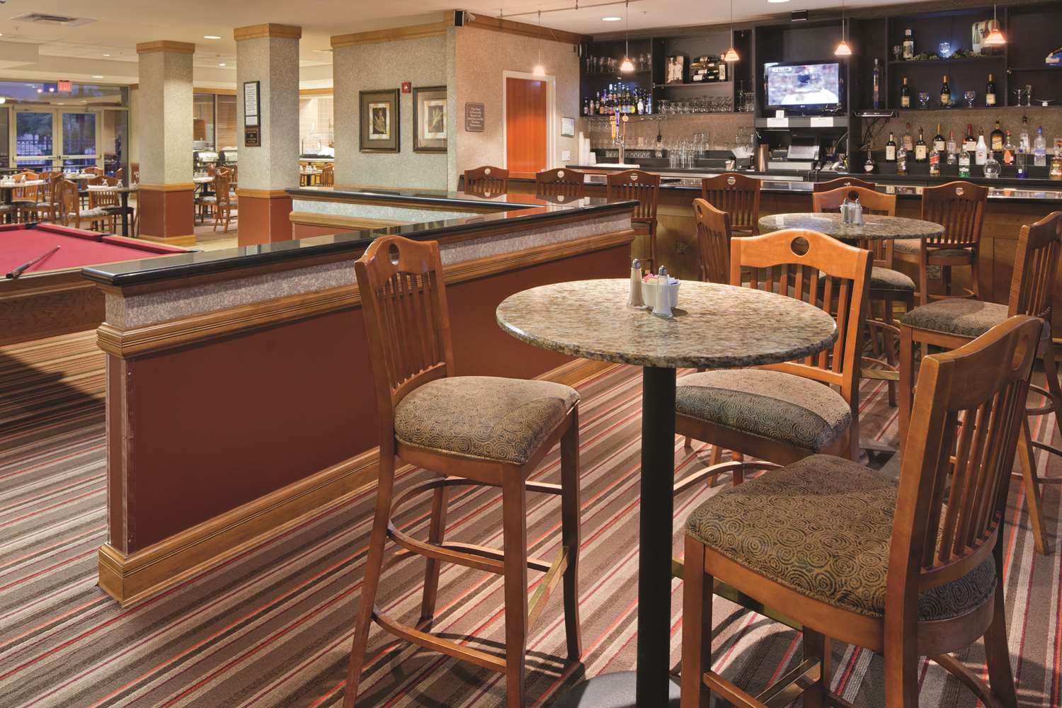 restaurant cafeteria
