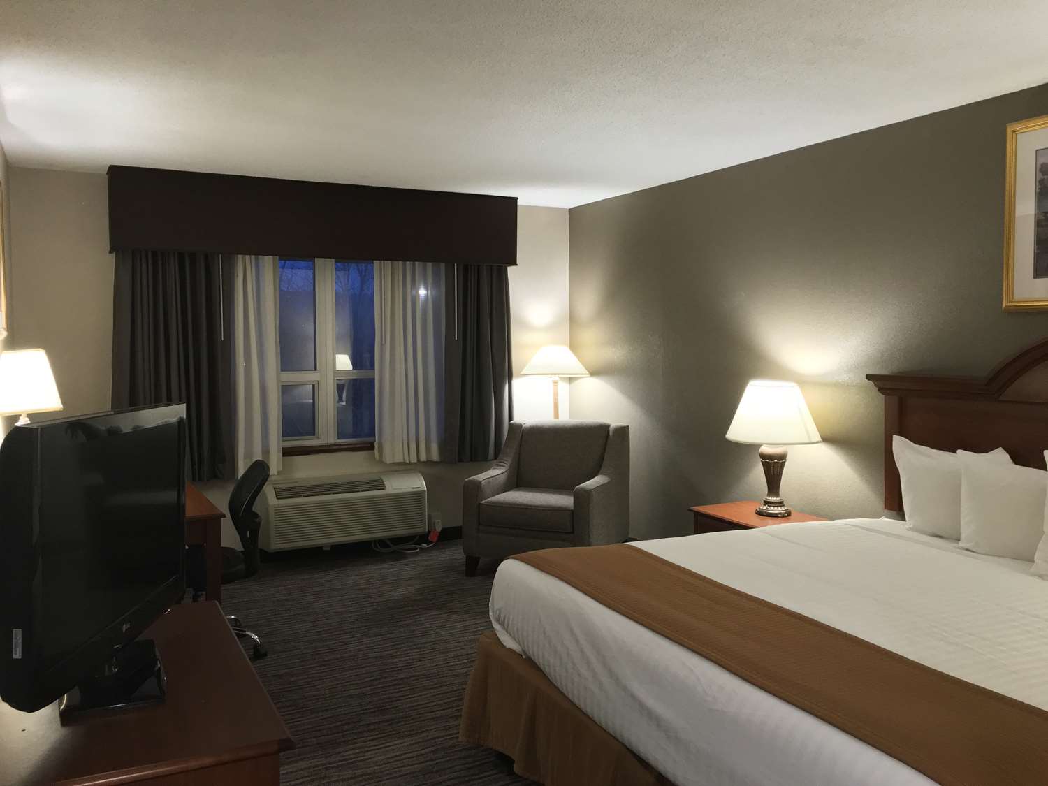 Best Western Gateway Adirondack Inn 7/32
