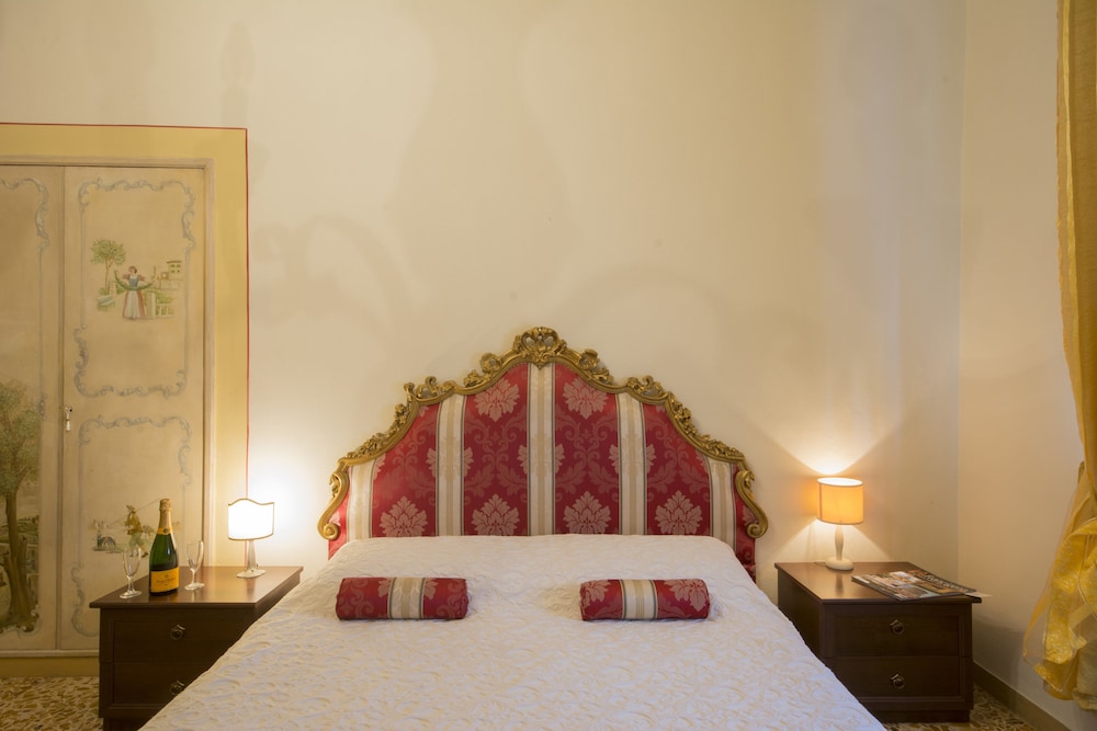 B&B Pantaneto Palazzo Bulgarini 22/42