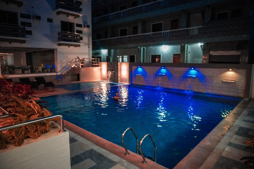 The Mang-Yan Grand Hotel Powered by Cocotel 7/50