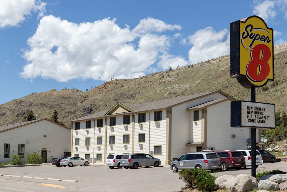 Super 8 By Wyndham Gardiner/Yellowstone Park Area 1/57