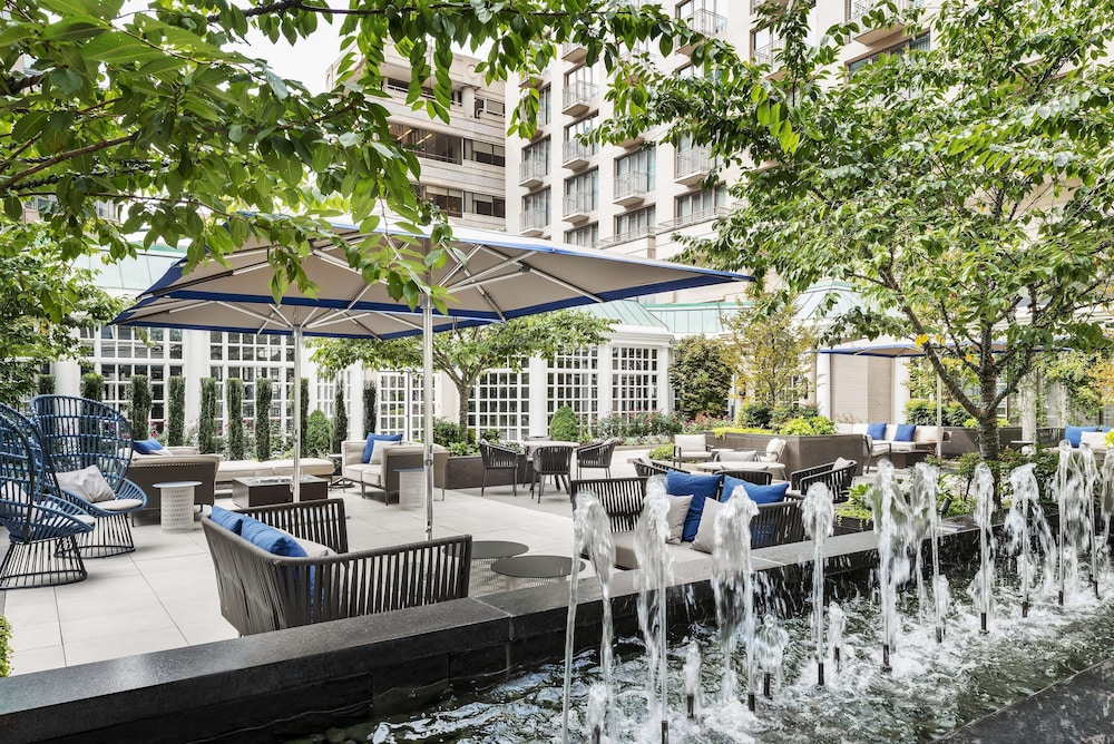 Fairmont Washington D.C. Georgetown 68/72
