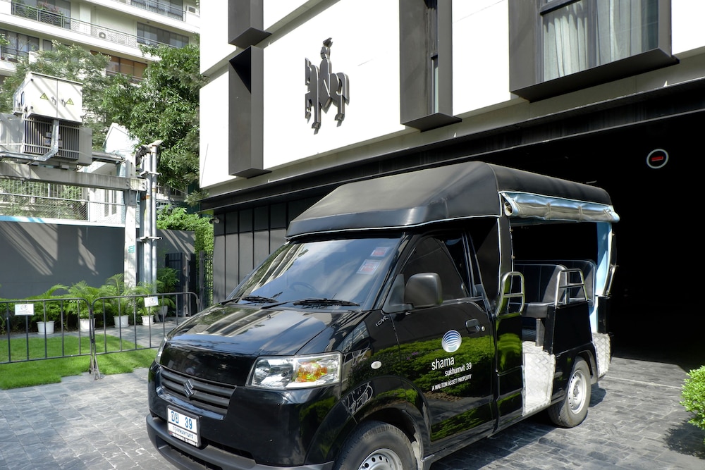 Walton Suites Sukhumvit 40/49