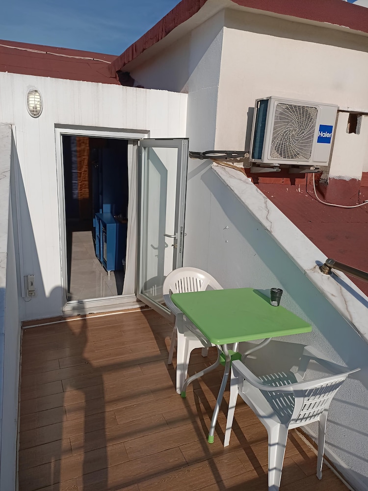 Mini Suite Otel 50/50