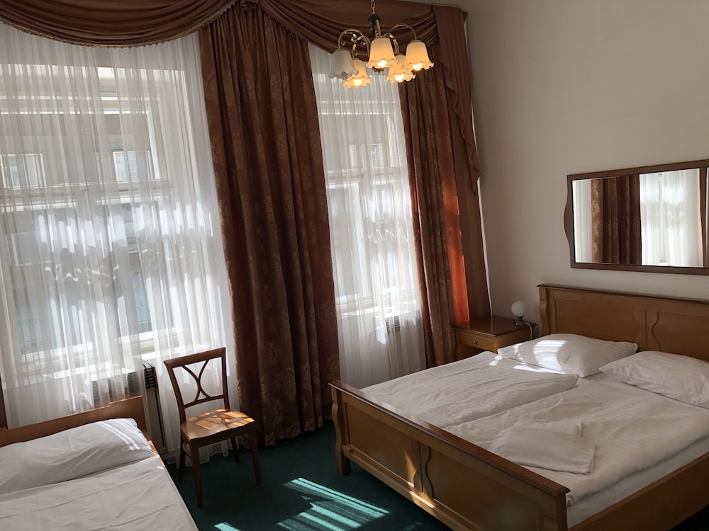 Brezina Pension 43/52