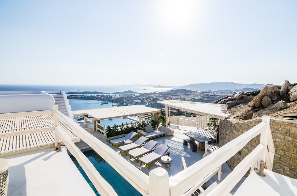 Eden View Suites & Villas 5/72