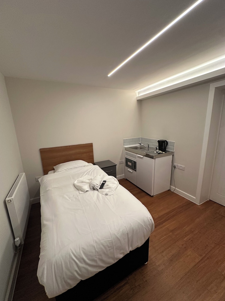 Buckingham Apartment 19/50