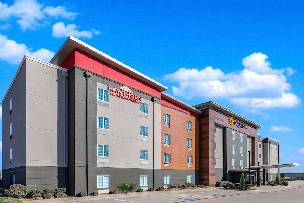 La Quinta Inn & Suites by Wyndham Ardmore 1/23