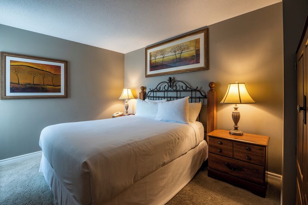 1 Bedroom, Suite, Queen Bed