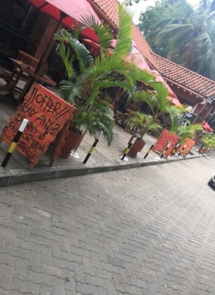 Kahama Hotel Mombasa 29/39