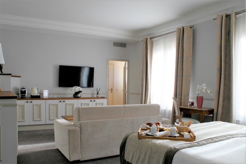 Ermitage de L Oasis Ex Ermitage Du Riou Cannes Mandelieu 62/80