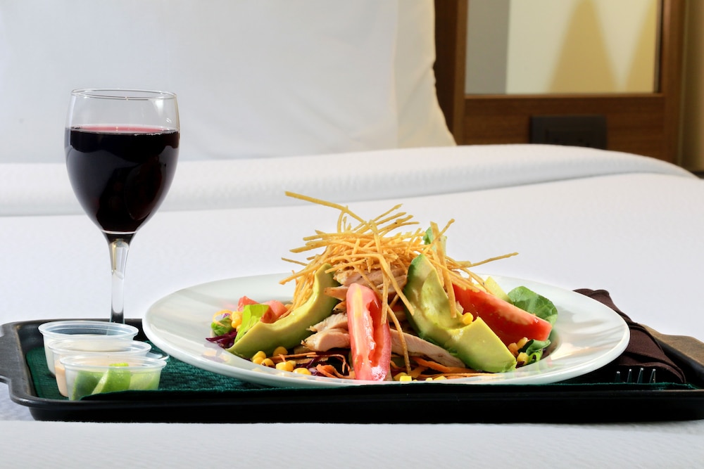 Courtyard By Marriott Monterrey Airport 20/50