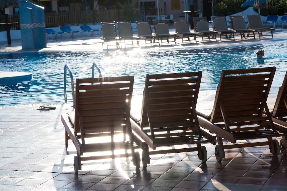 Hotel HL Club Playa Blanca 19/24
