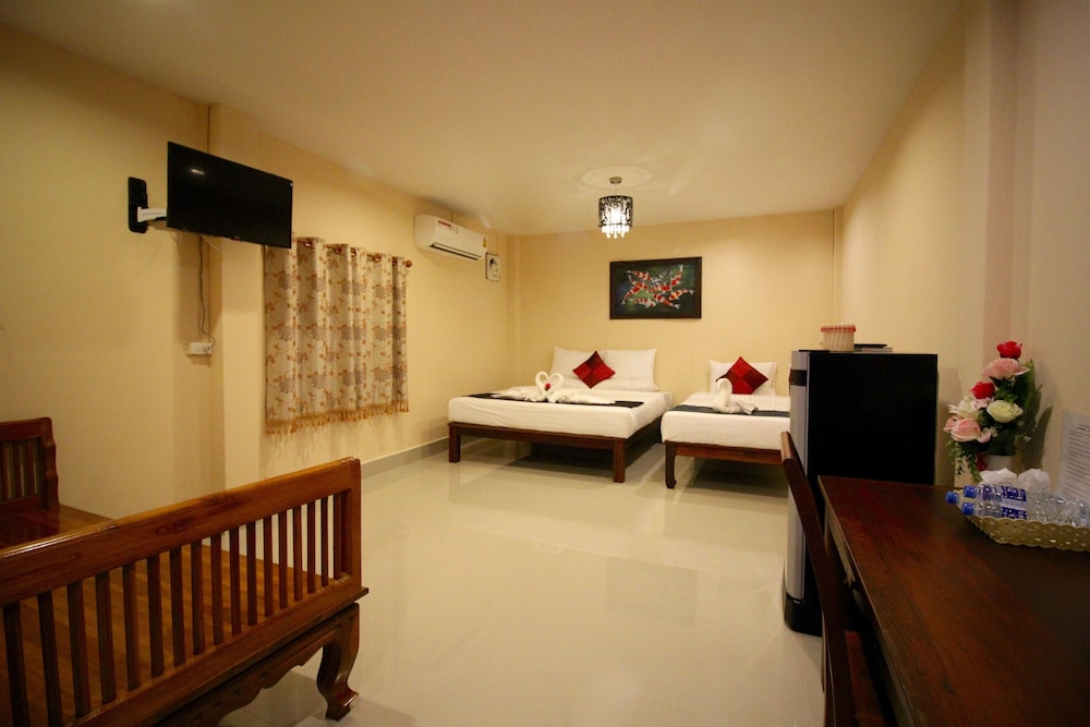 Srisiam Resort 60/74
