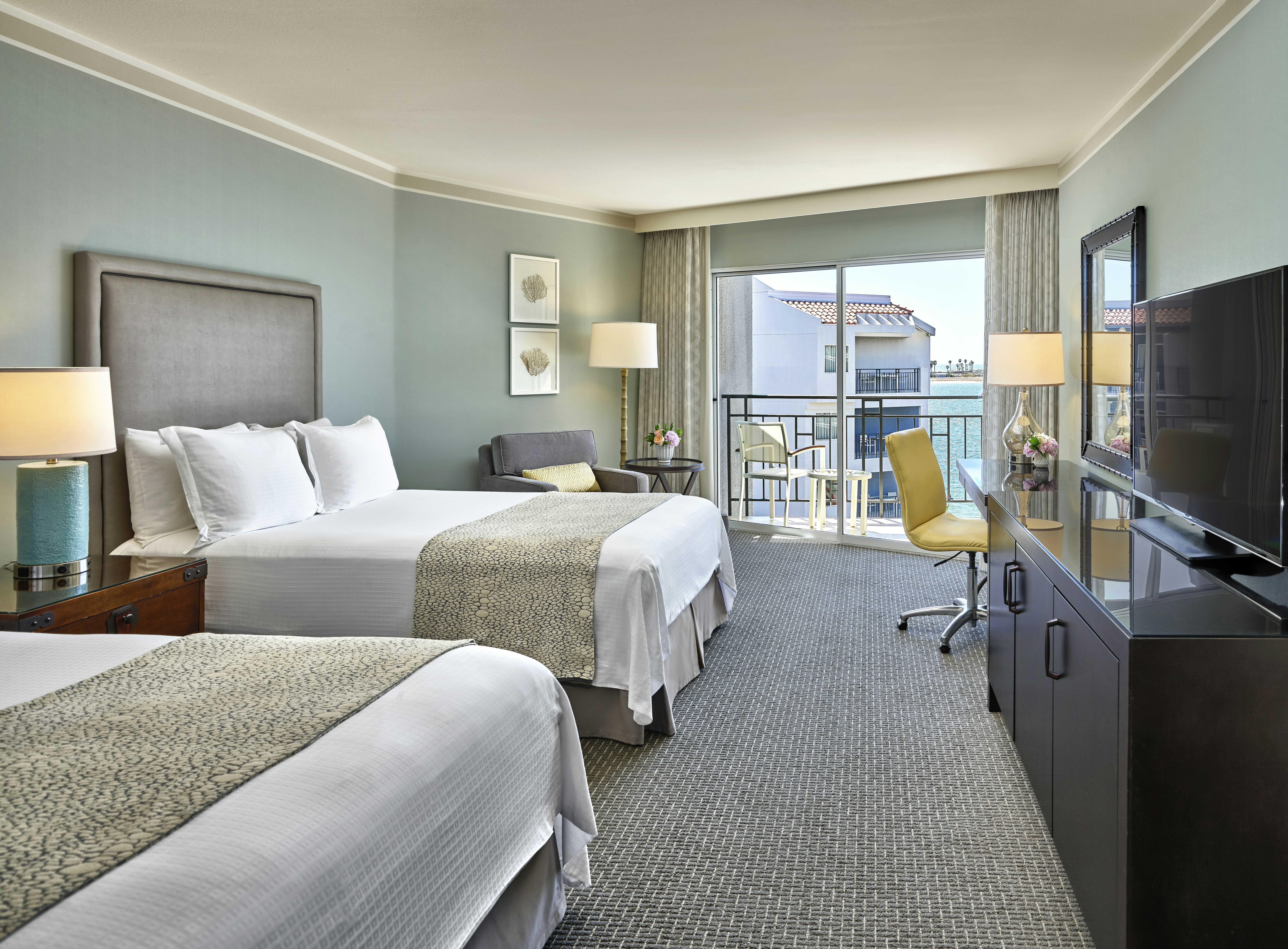 Room, 2 Double Beds, Bay View, Accessible