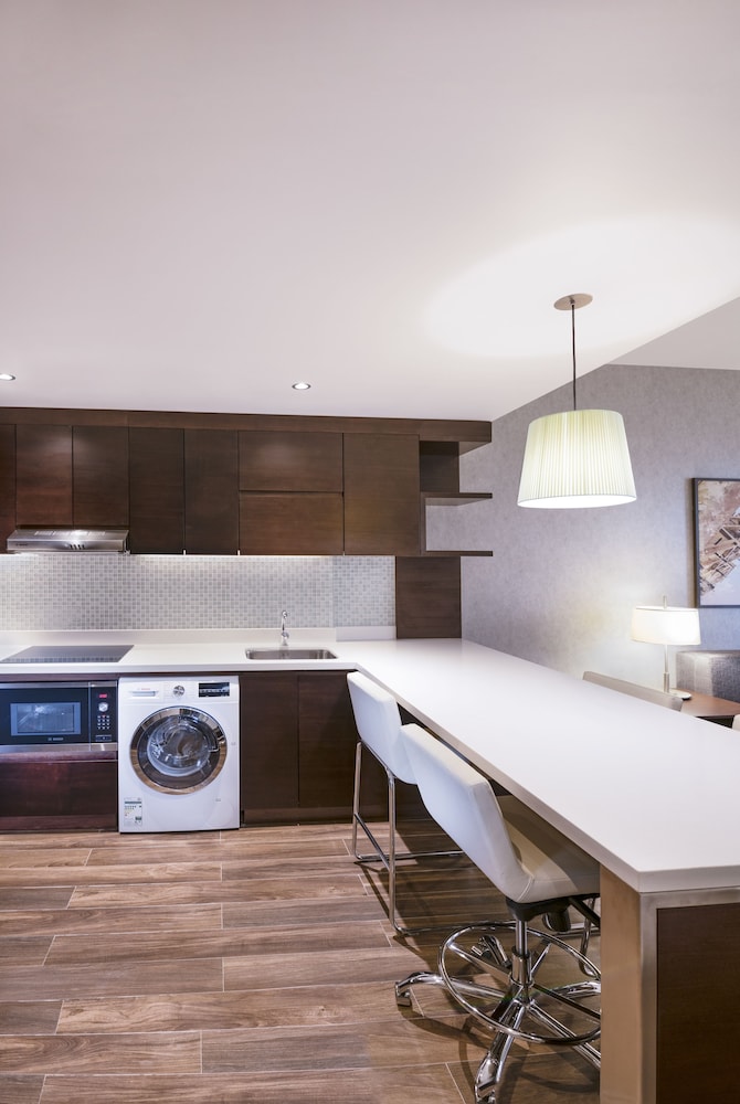Hyatt Place Dubai Wasl District Residences 50/63