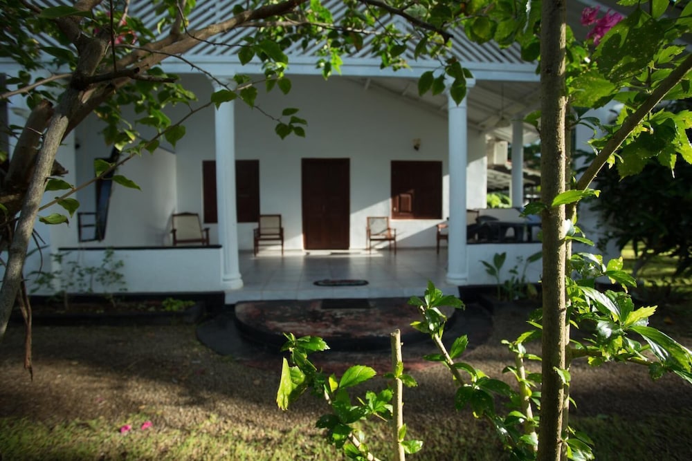Sonri Villa 33/42