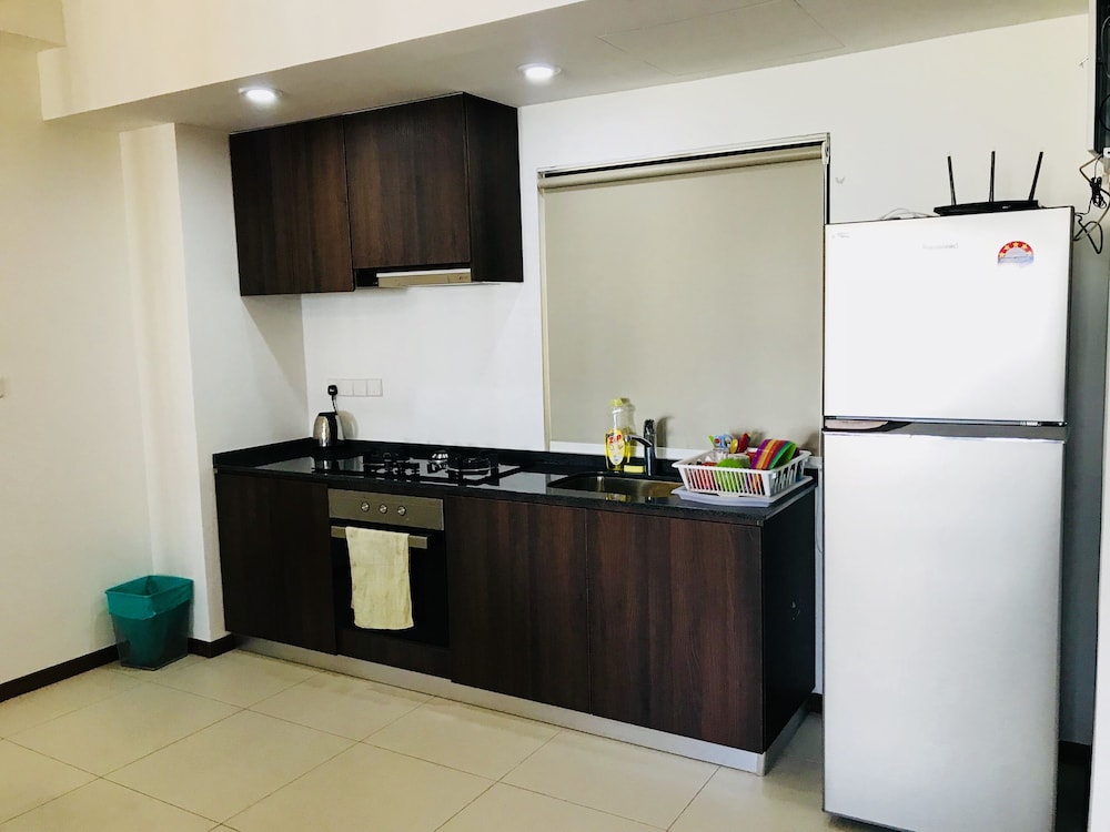 The Landmark Studio Suite 5/50