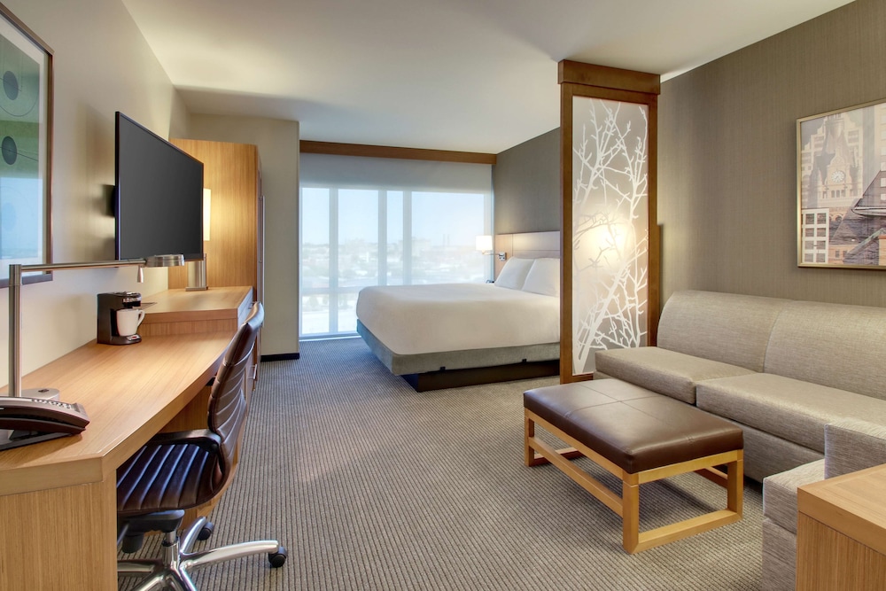 Hyatt Place Milwaukee Downtown 40/71
