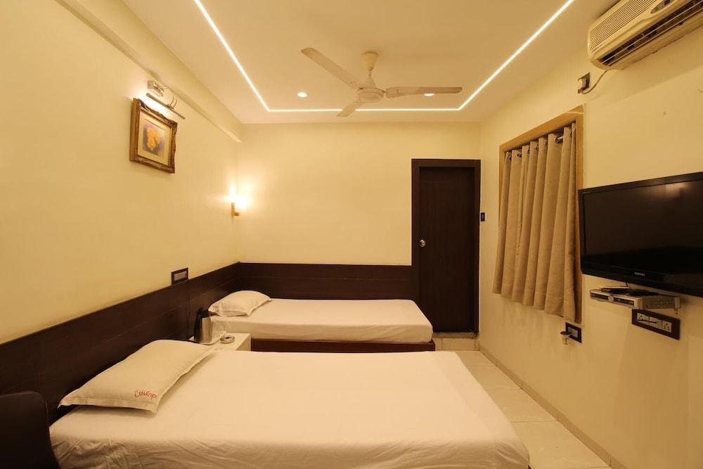 Hotel Shivkrupa 19/50