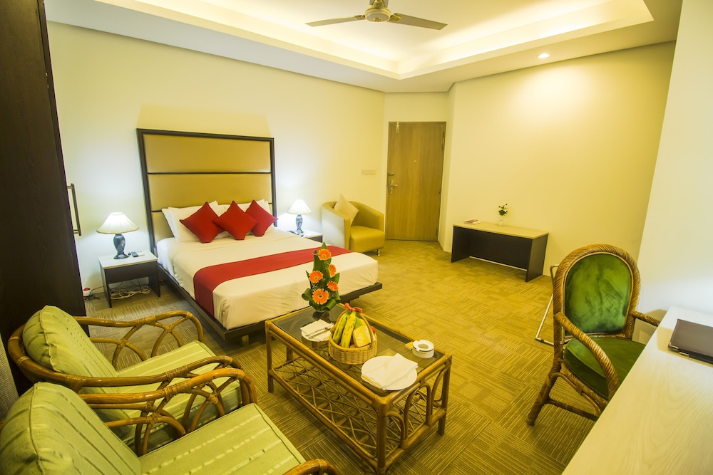 ASIA PACIFIC HOTEL 23/50