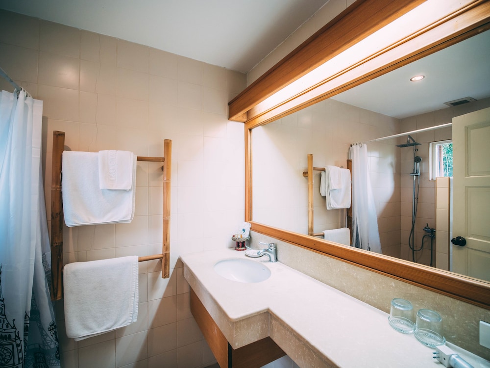 Tao Garden Health Spa Resort 65/68