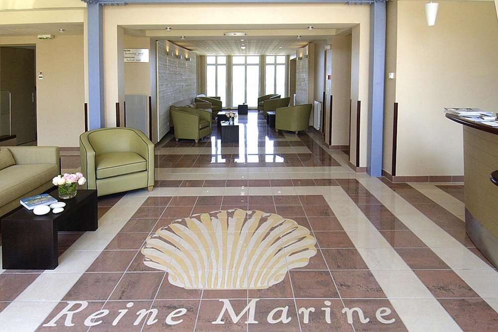 RESIDENCE REINE MARINE 10/71