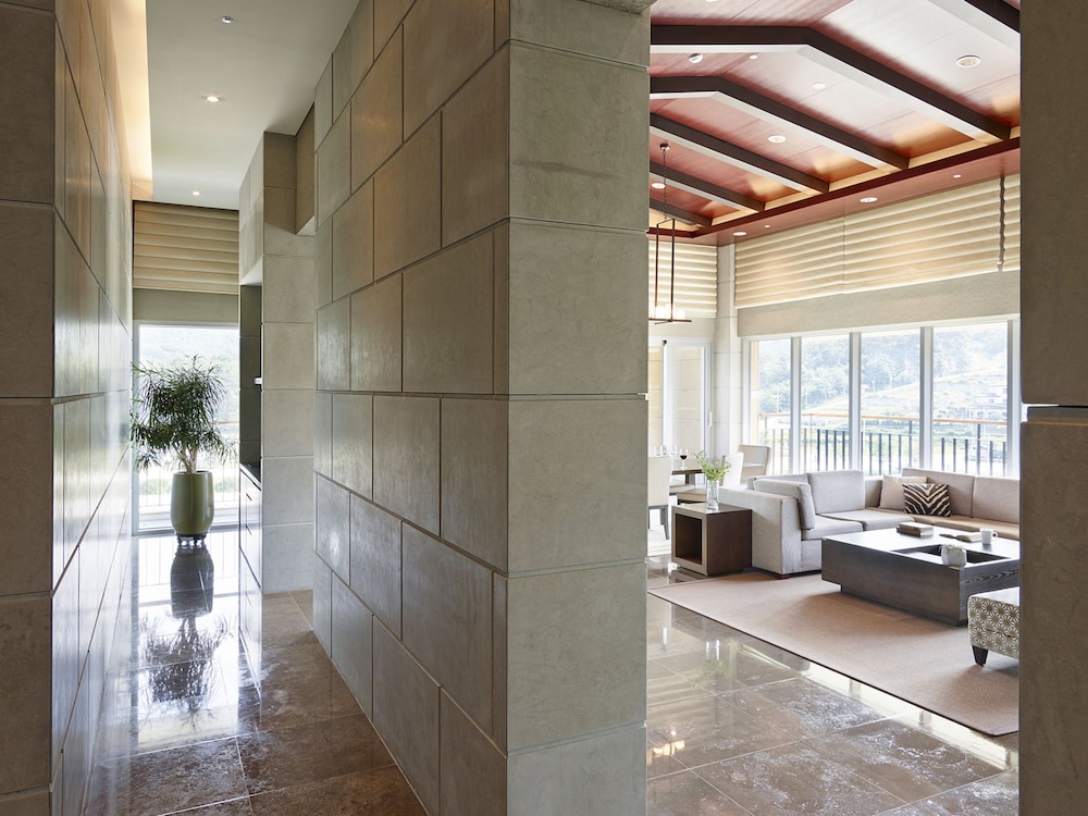 The Suites Hotel Namwon 23/75